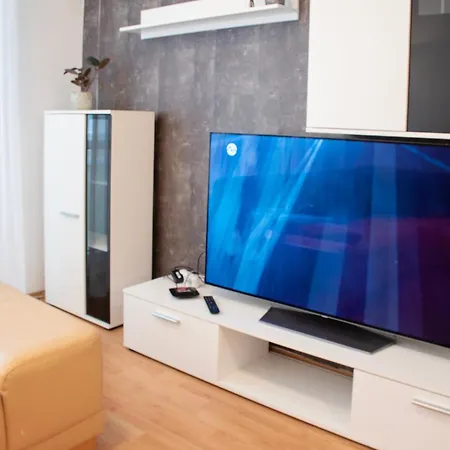 Bakossova Centrum Daire *